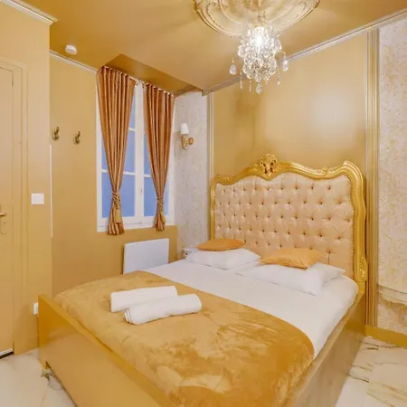 Compact City-centre With Parking And Wi-fi 아파트 보르도