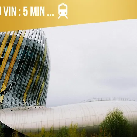 아파트 Compact City-centre With Parking And Wi-fi 보르도