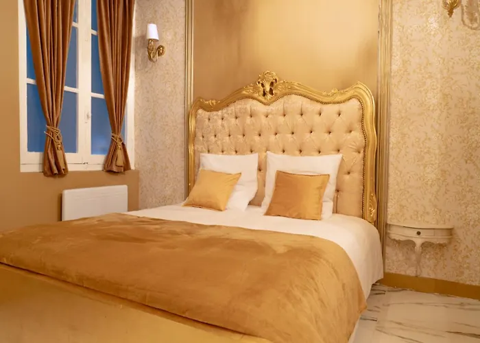 Compact City-centre With Parking And Wi-fi Lejlighed